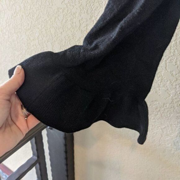 Cupio Black Sweater with Flowy Sleeves Large - Picture 4 of 6
